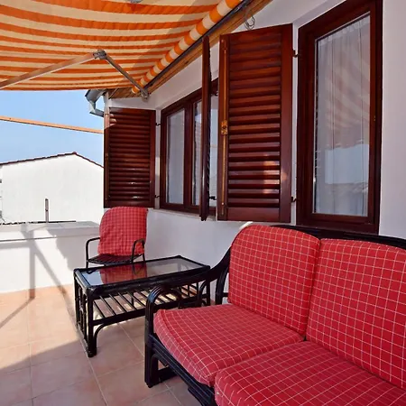 Marina Apartment
